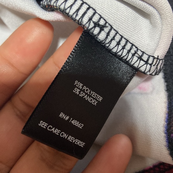 Torrid size 2 (US size 2X) Crop Tank Top Floral Print - Picture 13 of 16